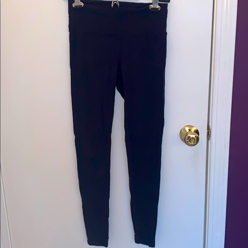 athletic leggings
